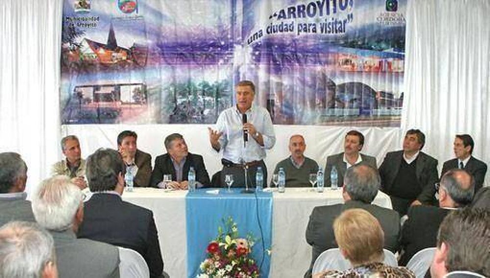 Intendentes UCR de San Justo separar�n las elecciones municipales de la provincial