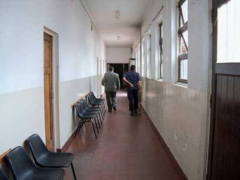 El 24 de febrero se reunir� el jury para decretar la suspensi�n del juez Antonio Saladino 
