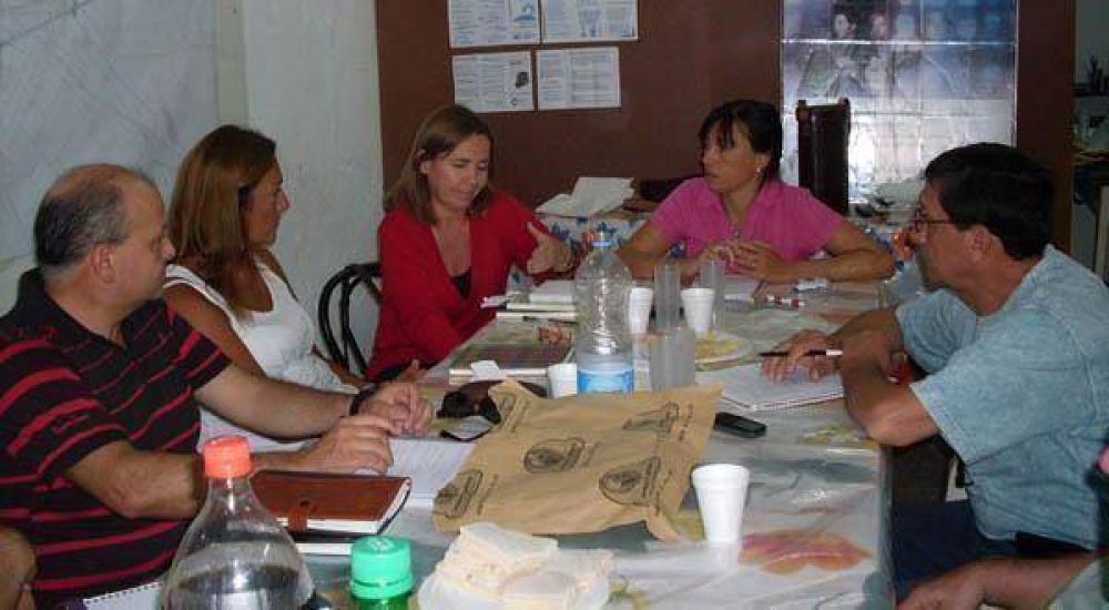Precandidatos de la CC trabajan unidos en la regi�n 