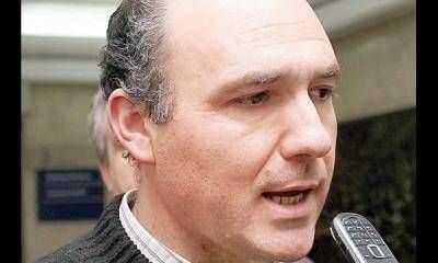 Carmona busca apoyo en la Naci�n y L�pez Puelles dice que sigue en carrera