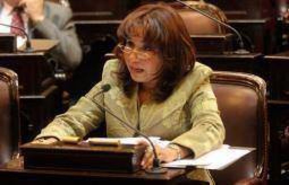 Ada Maza no descart� buscar un nuevo periodo como senadora