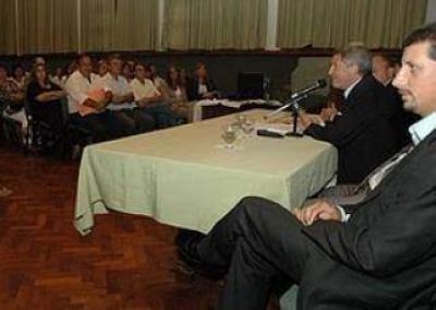 Oporto:�La prioridad es el inicio de clases�, 