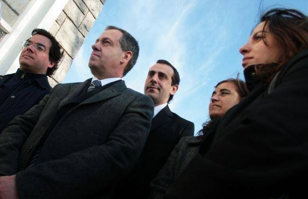 Artime se comprometi� a mejorar la norma sobre seguridad de obras