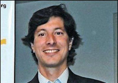 El nuevo responsable de la pauta porte�a: Edgardo Cenz�n