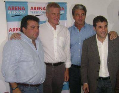 De Narv�ez: �Carlos est� trabajando fuertemente para ser candidato a Intendente�