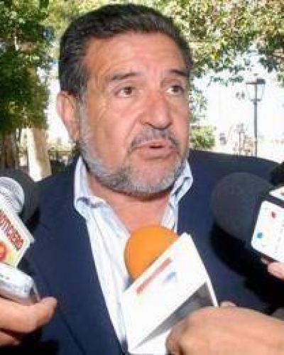 Beder Herrera confirm� un aumento de sueldos, pero por ahora no dijo de cuanto