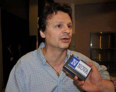 Para Gabriel Bruera, la ley de internas �se opone a las colectoras�