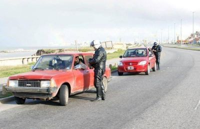 Secuestran 94 veh�culos este fin de semana