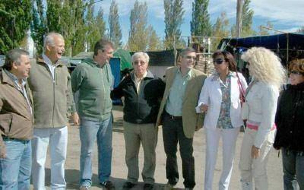 �Explicamos nuestra propuesta sin descalificar y sin agraviar�