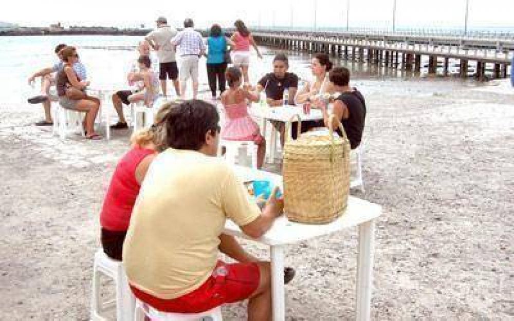 La feria agr�cola tambi�n fue un �xito en Caleta C�rdova