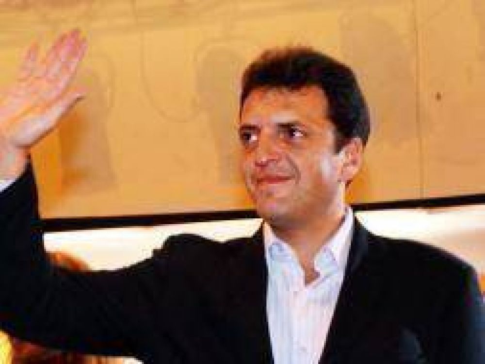 Massa: "No es lo mismo una colectora que una adhesi�n"