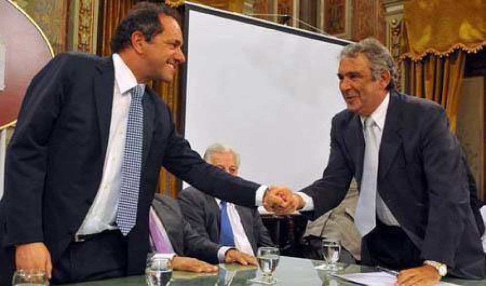 Casi firm� convenio para la instalaci�n de c�maras de seguridad en la ciudad
