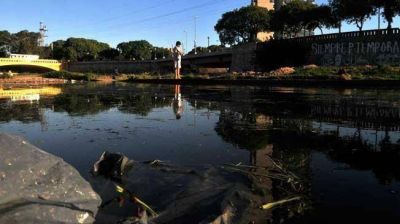 El Suqu�a, v�ctima de efluentes cloacales