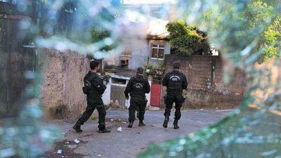 Cae toda la c�pula de la polic�a de R�o, ligada a una vasta red delictiva