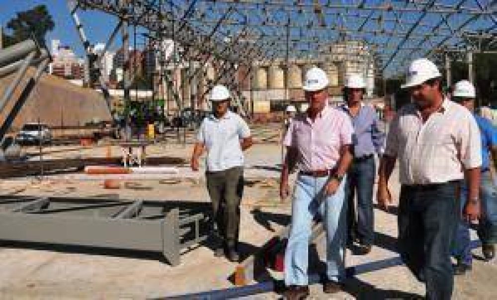 Para Schiaretti, lo prometido es deuda