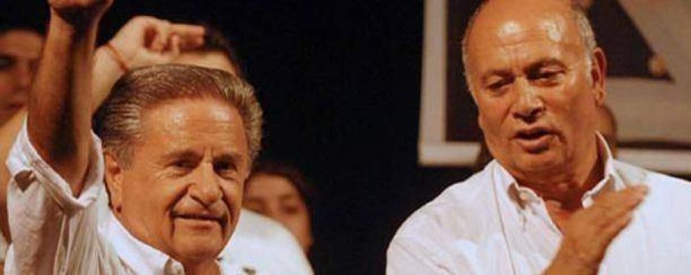 Ahora Duhalde hace campa�a en la Provincia junto al �Momo� Venegas