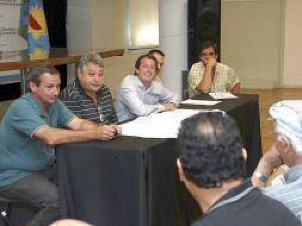 Lomas de Zamora: Insaurralde intenta ponerle fin al problema de las inundaciones