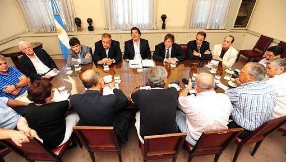 Docentes: esperan paritaria nacional, pero Uepc pedir entre 25 y 28%
