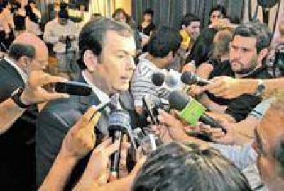 Zamora revel� que le pidi� a Cristina que sea candidata en octubre 