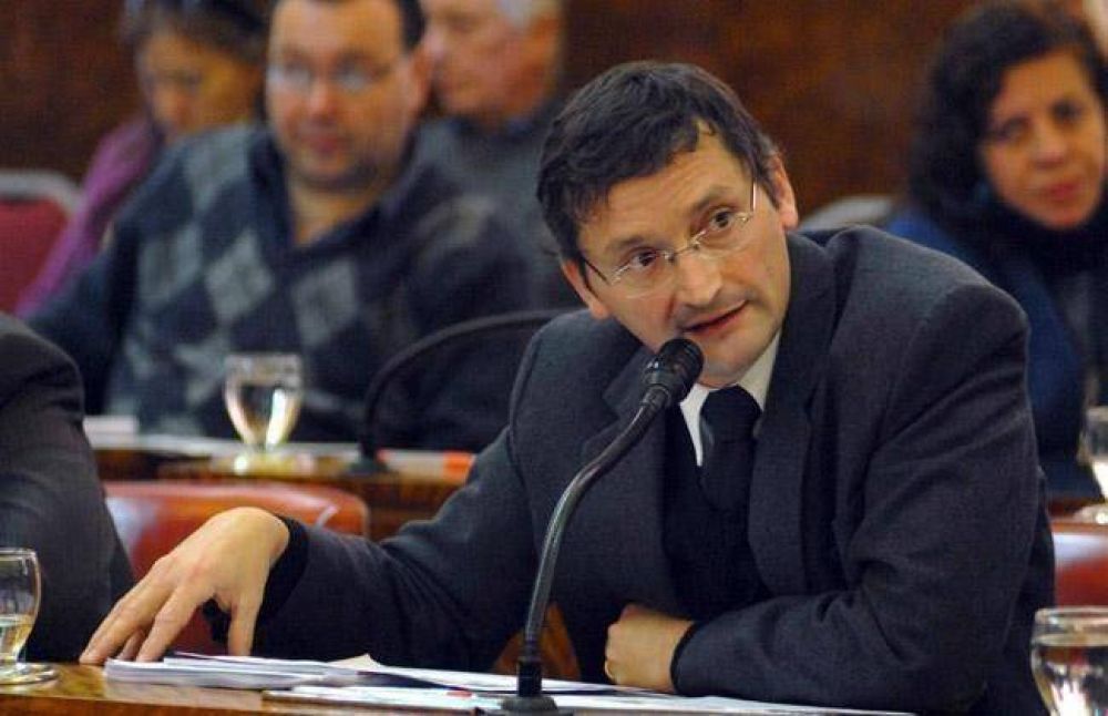 Presentar�an acciones judiciales por el modo en que se trat� la suba del boleto
