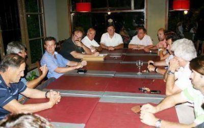 Empresarios, profesionales y comerciantes buscan transformar Punta Mogotes