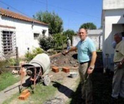 Carignani recorri� obras en Conesa 