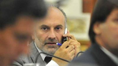 Falo movi� en sus cuentas 18 millones