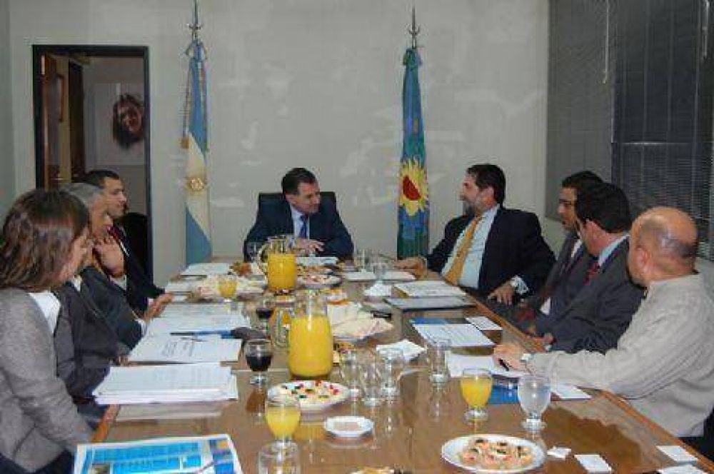 Reuni�n cumbre entre Federaci�n de Municipales de la Provincia y la FAM