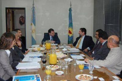 Reuni�n cumbre entre Federaci�n de Municipales de la Provincia y la FAM