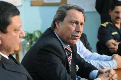 Casal se diferenci� de Garr�