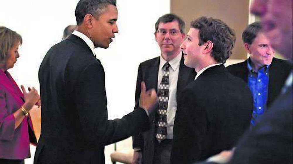 Obama les pidi� consejos a los �due�os� de la Internet