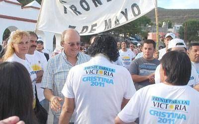 El Frente para la Victoria llev� su propuesta a barrios de la zona norte