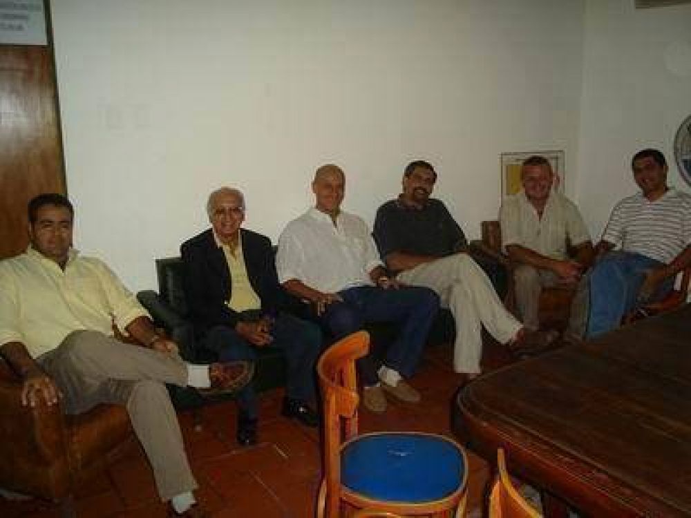 Creer apoy� a Fadel
