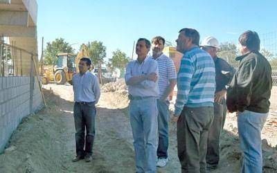 Prosigue la remodelaci�n del estadio municipal de Truncado