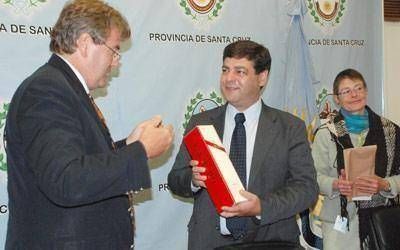 El c�nsul general de Francia visita territorio santacruce�o