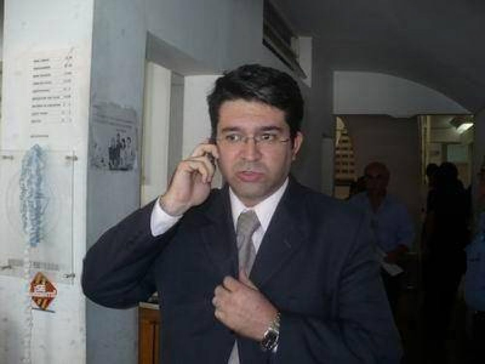 El juez rechaz� la re-reelecci�n de Jalile pero habilit� a Valdez y R�os