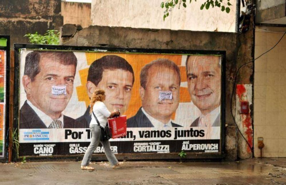 La mayor sorpresa surgi� con los afiches