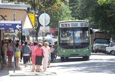 Fuerte rechazo a la suba del boleto de colectivo