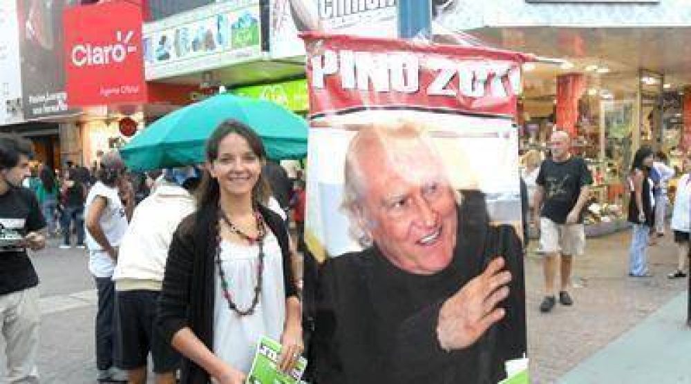 La campa�a "Pino presidente" no se detiene