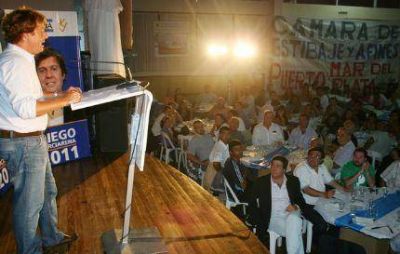 Garciarena y Mariotto se�acordaron�de Aldrey Iglesias en acto de Talleres