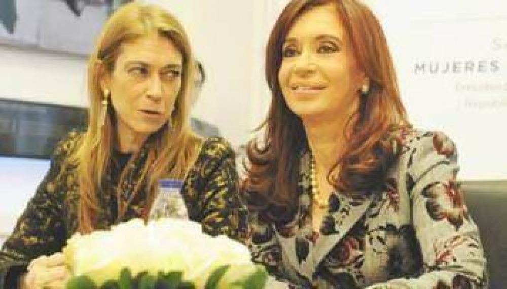 Cristina lanza Plan Estrat�gico Industrial para reforzar acercamiento a empresarios
