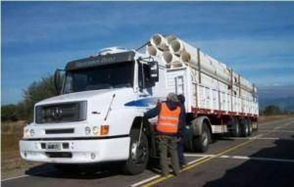 Infraccionaron a 16 unidades de transporte de cargas
