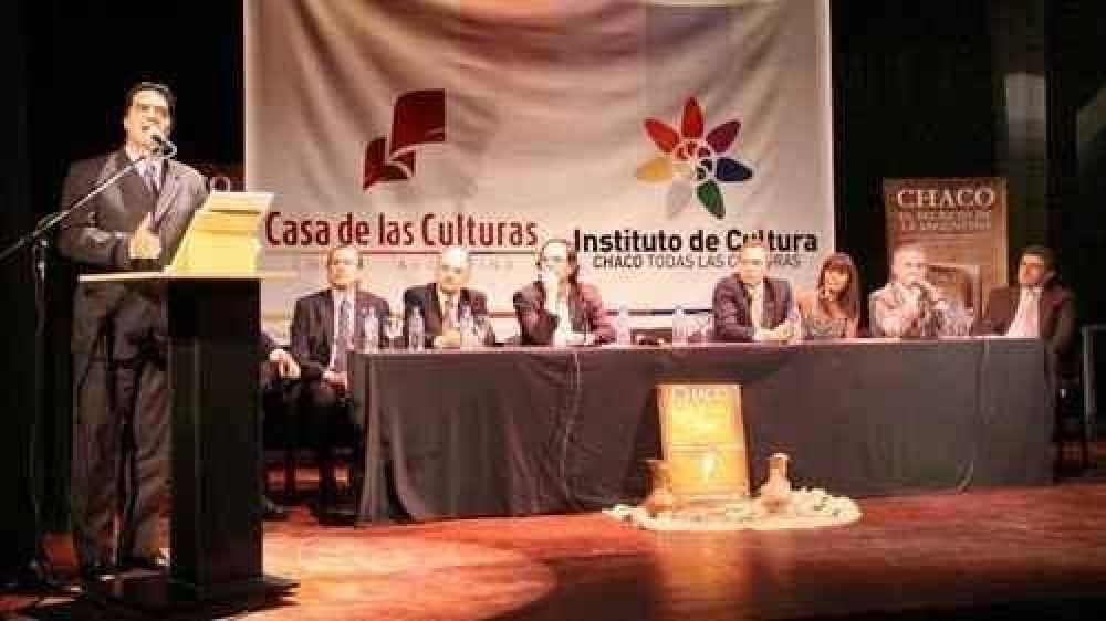  Capitanich inaugur� la Feria del Libro Chaque�o y Regional