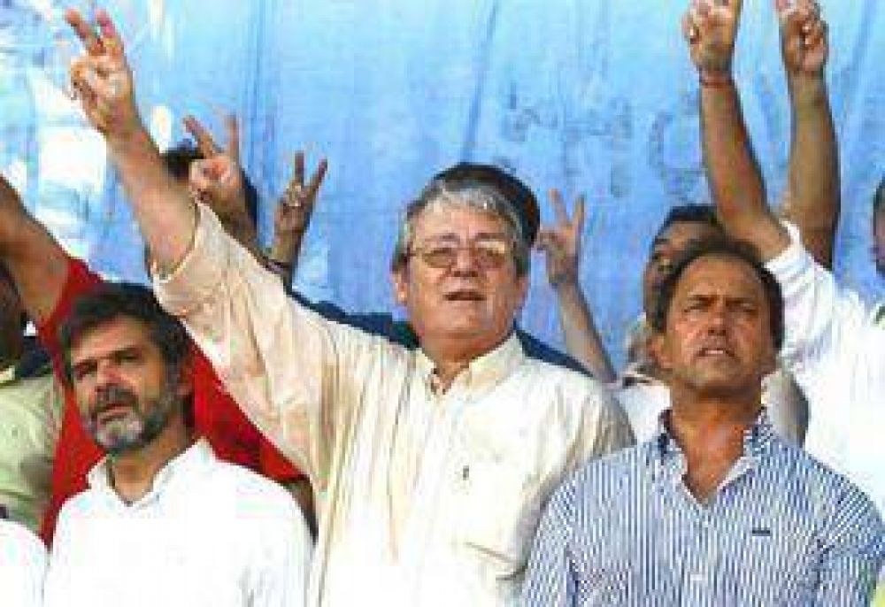 Kunkel: "Voy a hacer campa�a por Scioli" para la Provincia 