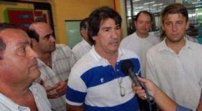 Personal no docente realiza su segundo d�a de paro en Educaci�n y reclaman mejoras salariales