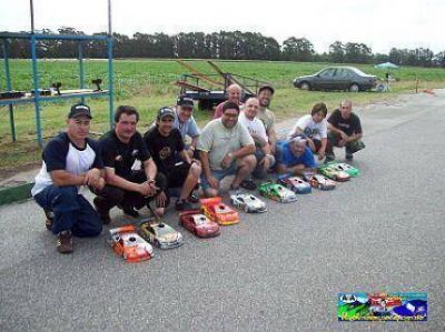 Torneo de verano de automodelismo en Miramar