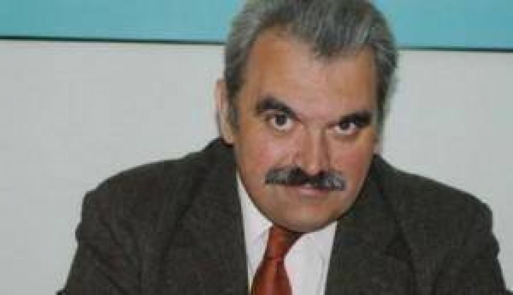 Rosso: �Pereyra fue separado del cargo y sumariado por esta gesti�n�
