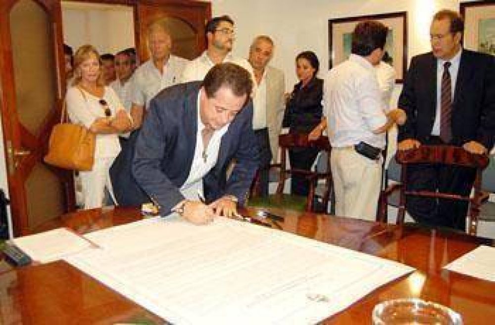 Firmaron la declaraci�n por la ampliaci�n del Departamento Judicial 