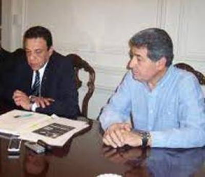 Carta de Jorge Blanco al intendente Osvaldo C�ffaro