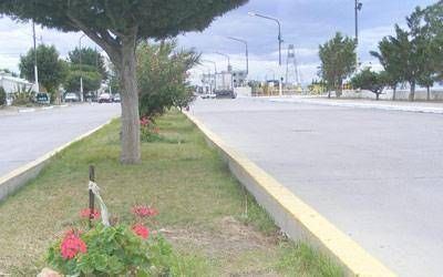 Prosigue embellecimiento de espacios p�blicos en Caleta